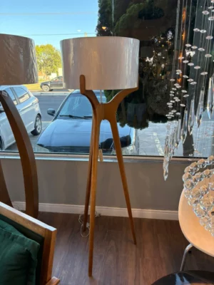 Vhaack Abajour Coluna Luxor Madeira 4 C 2104 G55